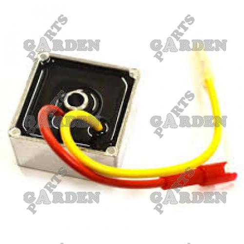 FESZÜLTSÉGSZABÁLYOZÓ a Briggs & Stratton 5-9 AMP-hez ( az eredeti helyettesítése 491546, 69118 )